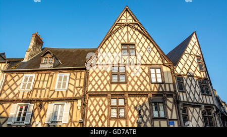 Bourges, Fachwerkhäuser, Departement Cher, Region Centre-Val de Loire, Frankreich Stockfoto