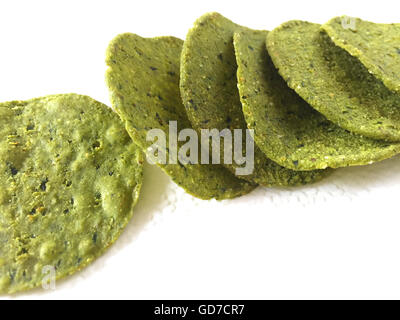 Stillleben, Spinat & Kale ganze Korn Chips, USA Stockfoto