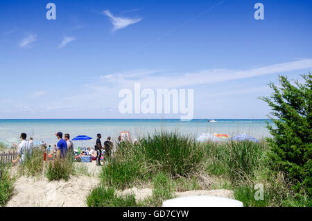 Grand Bend Ontario, Kanada - 2. Juli 2016: Nicht identifizierten Personen im Strand von Grand Bend, Freizeit-Aktivitäten im Sommer Stockfoto