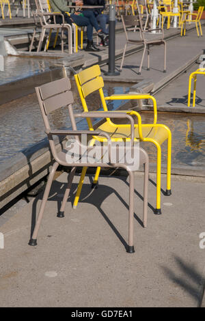 Cafe Dachterrasse Wissenschaftsmuseum Nemo; Amsterdam; Holland Stockfoto