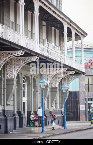 Barbados Pfarrkirche Sankt Michael West Indies Bridgetown das ikonische Barbados Mutual Life Assurance Society Gebäude aus breiten Stree Stockfoto