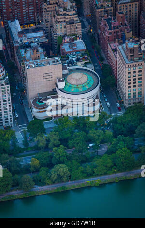 Die Solomon R. Guggenheim Museum, oft als The Guggenheim ist ein Kunstmuseum in New York City gelegen Stockfoto