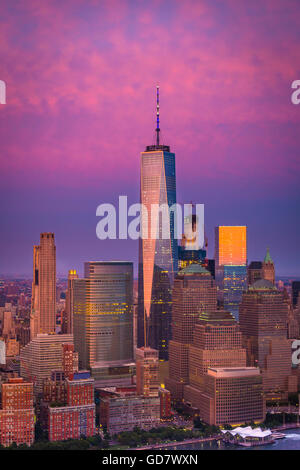 Battery Park ist ein 25-Hektar (10 ha) öffentlicher Park befindet sich an der Südspitze von Manhattan in New York City Stockfoto