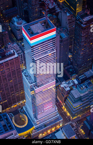 731 Lexington Avenue ist ein 1.400.000 qm Glas Wolkenkratzer auf der East Side von Midtown Manhattan, New York City. Es beherbergt die h Stockfoto