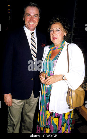 29. Dezember 2005 - JEAN STAPLETON HOWARD MORTON. -JEANSTAPLETONRETRO.1988 © Roger Karnbad/ZUMA Draht/Alamy Live-Nachrichten Stockfoto