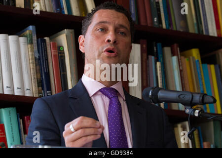 London, UK. 14. Juli 2016. Steven Wolfe kündigt seine Führung Gebot für UKIP in London. Bildnachweis: Brayan Alexander Lopez Garzon/Alamy Live-Nachrichten Stockfoto