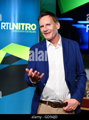 Berlin, Deutschland. 14. Juli 2016. Peter Illmann stellt während der RTL-Nitro Programmierung Präsentation in der PanAm Lounge in Berlin, Deutschland, 14. Juli 2016. Foto: JENS KALAENE/Dpa/Alamy Live News Stockfoto