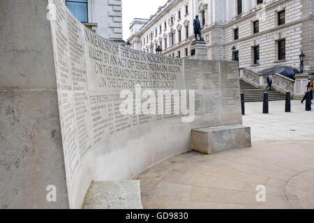 Das Bali Bombardierungen Denkmal ist ein dauerhaftes Denkmal im Zentrum von London für die Opfer der Bombardierungen 2002 in Bali, Indonesien. Stockfoto