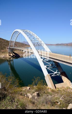 Roosevelt-See-Brücke in Arizona Stockfoto