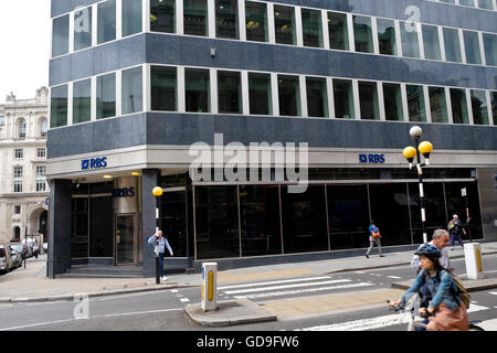 London Vereinigtes Königreich. Eine Verkaufsstelle der Royal Bank of Scotland, die gemeinhin als "RBS" abgekürzt Stockfoto