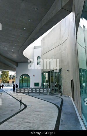 MAXXI Nationalmuseum des 21. Jahrhunderts Kunst, entworfen von Zaha Hadid, Rom, Latium, Italien, Europa Stockfoto