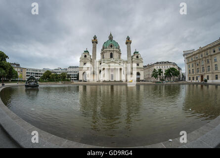 Karlkirche, Wien, Österreich Stockfoto