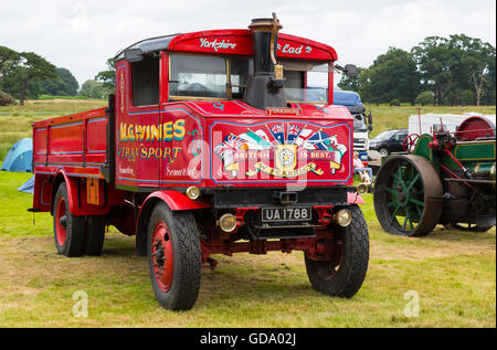 Yorkshire Lad Wagen bei der Powderham-Rallye im Juli Stockfoto