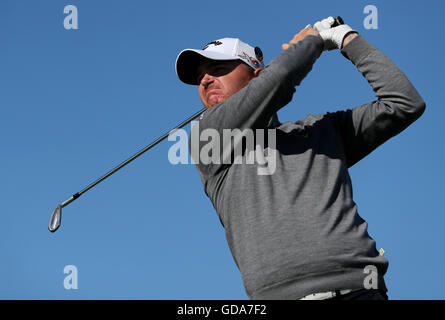 Englands James Morrison Abschlag auf das dritte Loch während eines der The Open Championship 2016 im Royal Troon Golf Club, South Ayrshire. Stockfoto