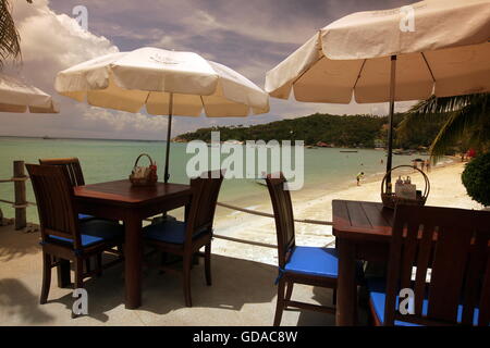 die Mae Hut Bay Beach auf Ko Tao Insel im Golf von Thailand im Südosten von Thailand in Südostasien. Stockfoto