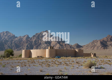 Iran, in der Nähe von Yazd Stadt Zayn al Din Karawanserei. (Runde Karawanserei) Stockfoto