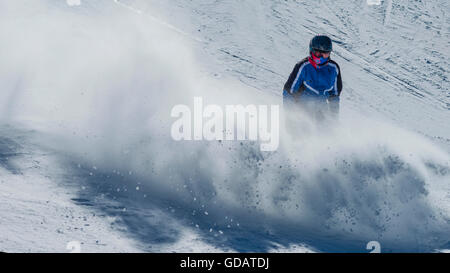 Snow Boarder, 14 Jahre, Berg Tegel, in der Nähe von Füssen, Allgäuer Alpen, Allgäu, Bayern, Deutschland, Europa Stockfoto