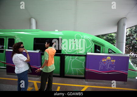 Ein Bahnhof Auf der Insel Sentosa in Singapur Im Inselstaat Singapur in Asien. Stockfoto