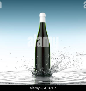 Leere Weinflasche ohne Etikett auf farbigem Hintergrund Spritzwasser Stockfoto