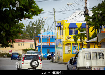 Die kleinen Antillen Barbados Pfarrkirche Sankt Michael Westindien Hauptstadt Bridgetown bars Kneipen Knallfarben River Road Stockfoto