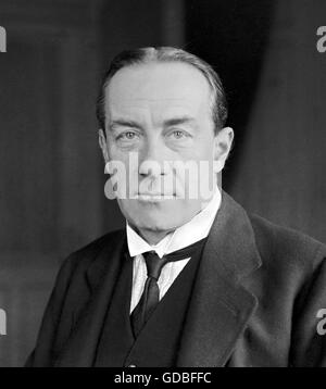 Stanley Baldwin. Portrait von Stanley Baldwin, 1. Earl Baldwin of Bewdley (1867-1947), ein britischer konservativer Politiker, der dreimal als Premierminister diente.  Foto von National Foto Company, Januar 1923. Stockfoto