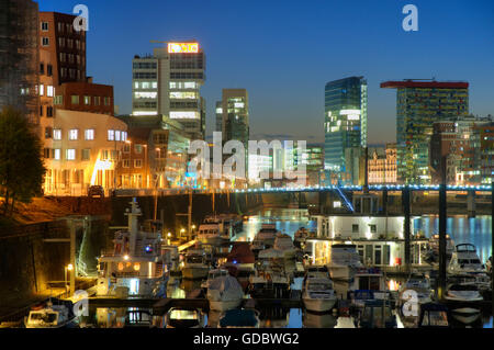 Medienhafen, Medienhafen, Düsseldorf Hafen, Düsseldorf, Nordrhein-Westfalen, Deutschland / Düsseldorf Stockfoto