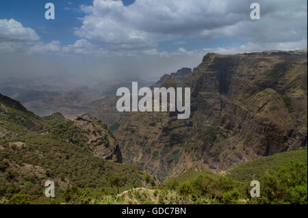 Robust und spektakuläre Landschaften in den Simien Mountains, Äthiopien Stockfoto