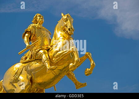 Friedrich August I. "die Starken", 12.5.1670 - 1.2.1733, Kurfürst von Sachsen 27.4.1694 - 1.2.1733, König von Polen 15.9.1697 - 1.2.1733, volle Länge, Reiterstatue, Skulptur von Ludwig Wiedemann nach dem Modell von Jean Joseph Vinache, Dresden, 1736, Artist's Urheberrecht nicht geklärt zu werden. Stockfoto