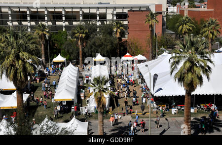 Der Tucson Festival of Books an der University of Arizona ist eine jährliche zweitägige Veranstaltung in Tucson, Arizona, USA. Stockfoto