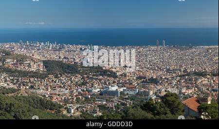 Spanien, Katalonien, Barcelona City Panorama vom Tibidabo Berg Stockfoto