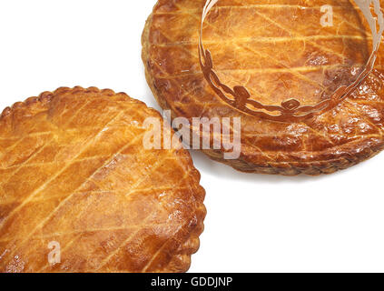 GALETTE DES ROIS, FRANZÖSISCH KÖNIG KUCHEN FEIERN EPIPHANY Stockfoto