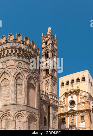 Cattedrale della Santa Vergine Maria Assunta und Pfarrei Stockfoto