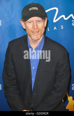 Las Vegas, Nevada, USA. 14. Juli 2016. Regisseur Ron Howard besucht The Beatles LOVE 10-Jahr-Feier am 14. Juli 2016 im Mirage Resort & Casino in Las Vegas, Nevada. Bildnachweis: Marcel Thomas/ZUMA Draht/Alamy Live-Nachrichten Stockfoto