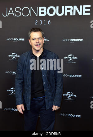 Berlin, Deutschland. 14. Juli 2016. US-Schauspieler Matt Damon kommt für ein Screening von seinem kommenden Film "Jason Bourne" im Alhambra Kino in Berlin, Deutschland, 14. Juli 2016. Foto: JENS KALAENE/Dpa/Alamy Live News Stockfoto