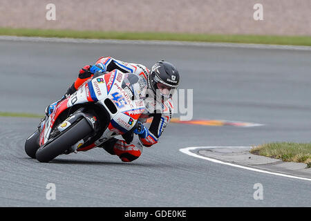 Sachsenring, Deutschland. 15. Juli 2016. MotoGP, Moto2, Moto3, britische Fahrer Scott Redding (GBR) OCTO Pramac Yakhnich Ducati, für redaktionelle Verwendung nur Kredit: Burghard Schreyer/Alamy Live News Stockfoto