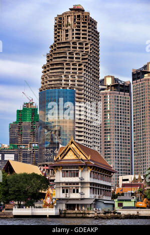 Das berühmte verlassenen Hochhaus, bekannt als "The Ghost Tower", Bangkok, Thailand. Stockfoto