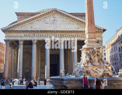 Pantheon und Piazza del Pantheon, Piazza della Rotonda Rom Latium Italien Europa Stockfoto