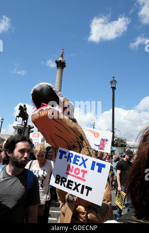 'March für Europa" bleiben die Wähler in EU-Referendum Protest demo Parliament Square in London, Großbritannien, 23. Juni 2016 KATHY DEWITT Stockfoto