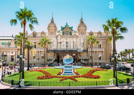 Monte Carlo, Monaco - 28. Juni 2015: Grand Casino in Monte Carlo in Monaco. Côte d ' Azur Stockfoto