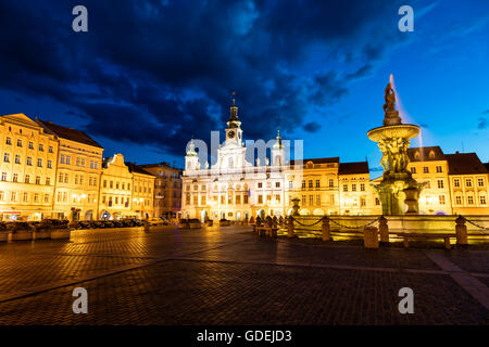 Altstadt von Budweis in der Nacht, Budweis, Budvar, Süd-Böhmen, Tschechische Republik, Europa Stockfoto