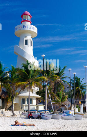 Leuchtturm auf Playa del Carmen Beach, Riviera Maya, Yucatan, Mexiko Stockfoto