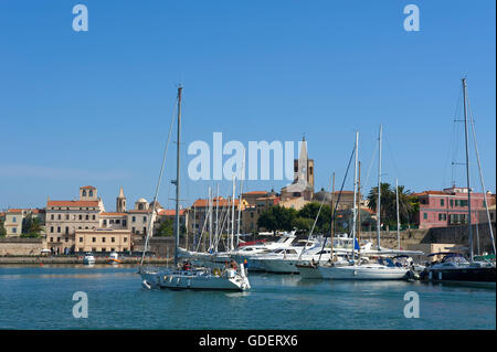 Hafen von Alghero, Sardinien, Italien Stockfoto