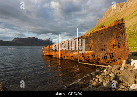 Schiffswrack, Djupavik, Island Stockfoto