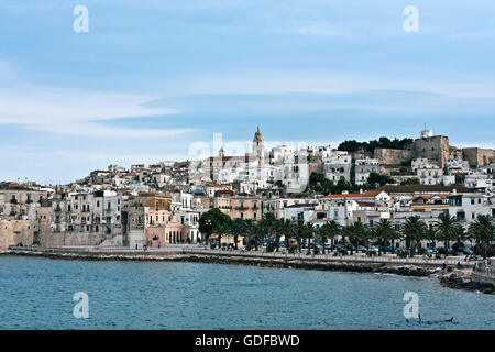 Blick auf die Stadt von Vieste, Gargano, Apulien, Foggia, Italien, Europa Stockfoto