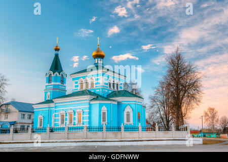 St. John Korma-Klosterkirche in Korma Dorf, Dobrush Bezirk, Belarus. Berühmte orthodoxe Kirche. Stockfoto