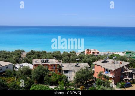 Blick auf Dorf Borsh in Albanien Stockfoto