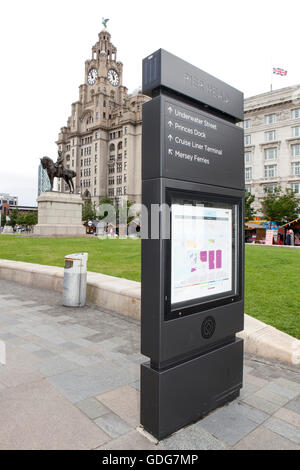 Der Pier-Kopf am Ufer des Flusses Mersey Liverpool, Merseyside, England Stockfoto