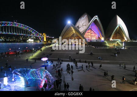 Sydney Opera House während des jährlichen lebhafte Festivals Stockfoto