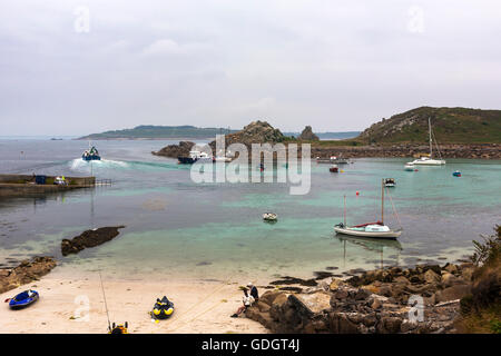 Der Kai in Porth Conger, St. Agnes, Isles of Scilly, Großbritannien Stockfoto