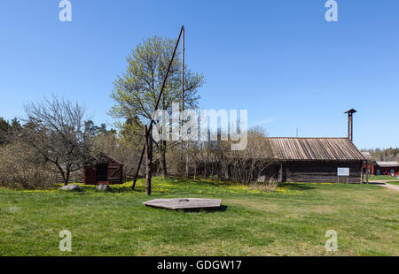 KASTELLHOLM, ALAND AUF 8. MAI 2016. Blick auf das Jan Karlsgården Freilichtmuseum. Vom 17.-18. Gehöft. Redaktionelle Nutzung. Stockfoto